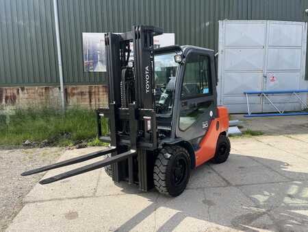 LPG Forklifts 2017  Toyota 02-8FGF30 (3)