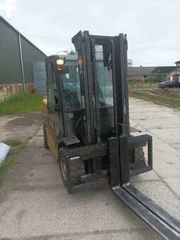 LPG Forklifts 2001  Yale GLP55MJ V2514 (4)