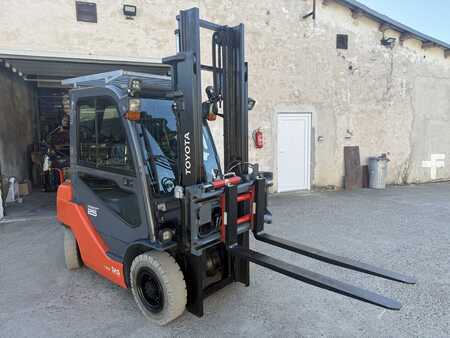 Chariots élévateurs diesel 2019  Toyota 06-8FD25F (1)