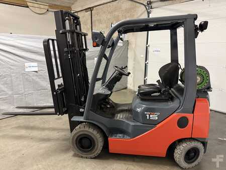 Propane Forklifts 2019  Toyota 02-8FGF15 (2)