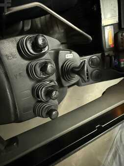 Empilhador diesel 2019  Toyota 06-8FD25F (6)