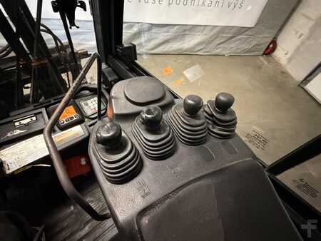 Nestekaasutrukki 2017  Toyota 02-8FGF20 (7)