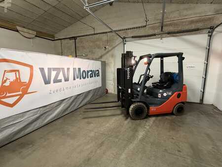 Propane Forklifts 2019  Toyota 02-8FGF15 (1)