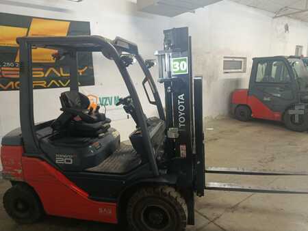 Dieseltruck 2021  Toyota 56-8FD20F (3)