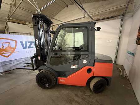 Carretilla elevadora diésel 2020  Toyota 52-8FDF30 (5)