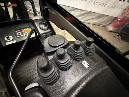 Diesel gaffeltruck 2021  Toyota 56-8FD20F (8)