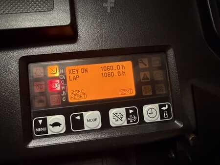 Diesel gaffeltruck 2022  Toyota 52-8FDF20 (9)