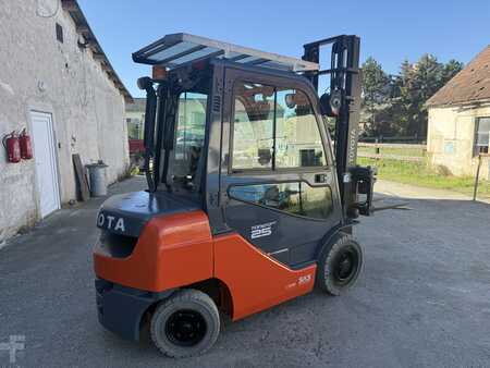 Diesel truck 2019  Toyota 06-8FD25F (4)