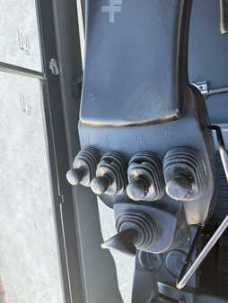 Diesel truck 2019  Toyota 06-8FD25F (7)