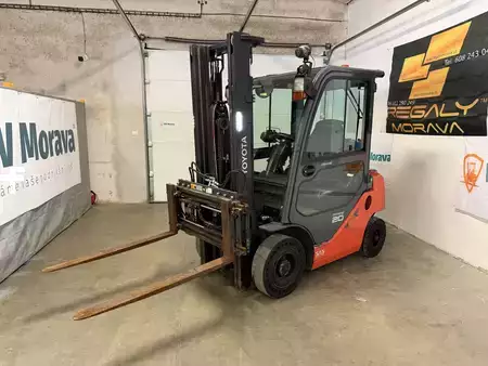 Gas gaffeltruck 2017  Toyota 02-8FGF20 (1)