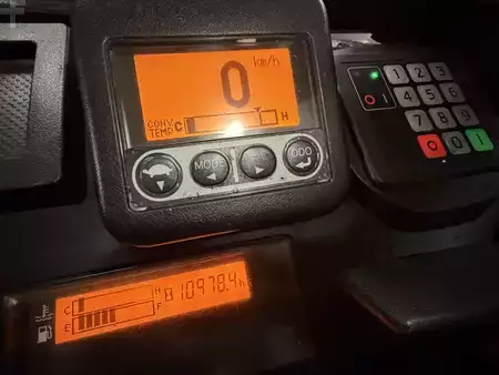 Dízel targoncák 2020  Toyota 52-8FDF20 (11)