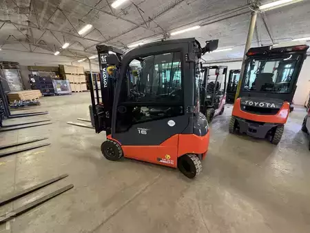 Elektrisk- 4 hjul 2022  Toyota 8FBM16T (2)
