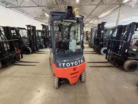 Elektrisk- 4 hjul 2022  Toyota 8FBM16T (3)