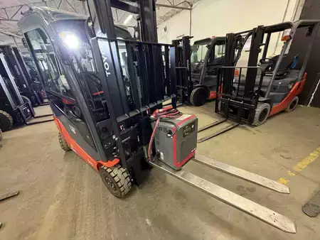 Elektrisk- 4 hjul 2022  Toyota 8FBM16T (5)