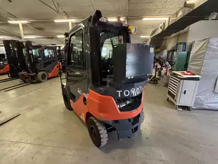 Dízel targoncák 2022  Toyota 52-8FDF20 (6)