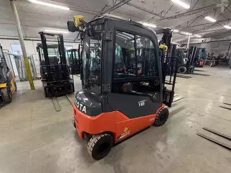 Elektrisk- 4 hjul 2022  Toyota 8FBM16T (4)