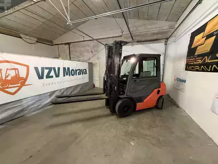 Diesel heftrucks 2020  Toyota 52-8FDF20 (1)