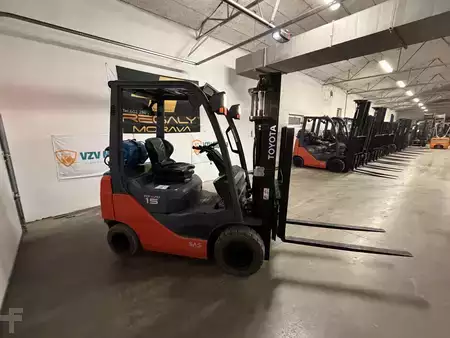 LPG VZV 2019  Toyota 02-8FGF15 (3)