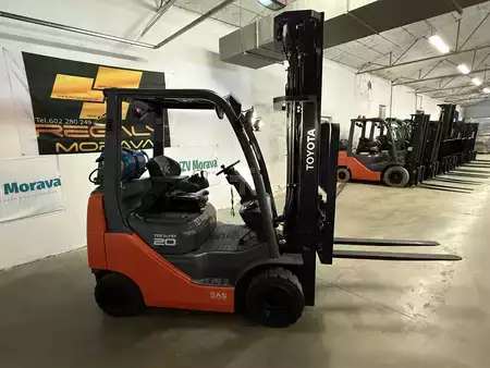 LPG VZV 2019  Toyota 02-8FGKF20 (3)