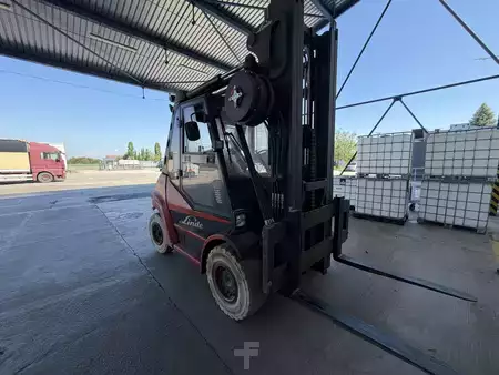 Wózki gazowe 2016  Linde H60T-02 (3)