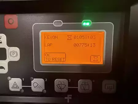 Chariots électriques à 4 roues 2022  Toyota 8FBM16T (11)
