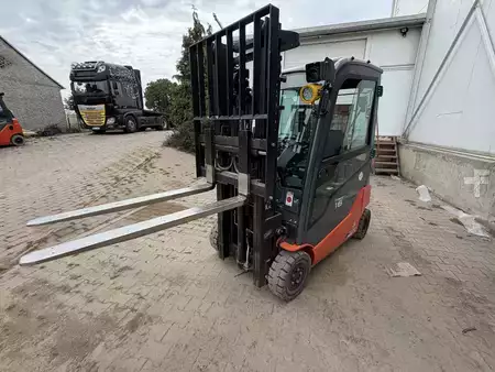 4-wiel elektrische heftrucks 2022  Toyota 8FBM16T (1)
