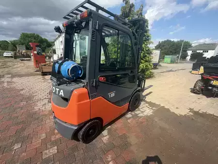 Gas gaffeltruck 2019  Toyota 02-8FGF18 (4)
