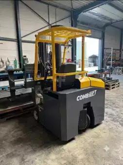 Carrelli elevatori 4 vie 2019  Combilift CB 3000 E (2)