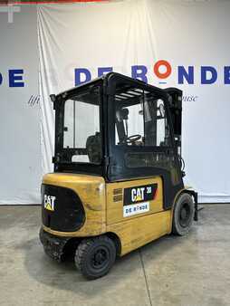 Elektrisk- 4 hjul 2005  CAT Lift Trucks EP30KPAC (1)