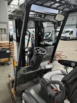 Elektro 3 Rad 2012  CAT Lift Trucks EP16CPNT (4)