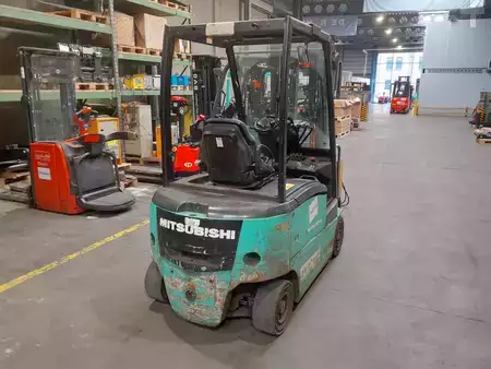 Chariots électriques à 4 roues 2018  Mitsubishi  FB16CPN (4)