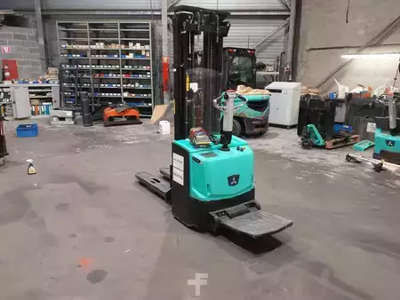 Stapelaars met staplatform 2022  Mitsubishi SBP14N2R (1)