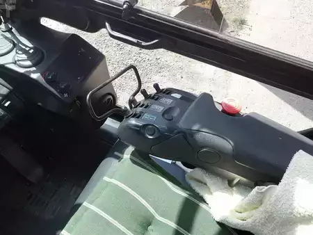 Dízel targoncák 2017  CAT Lift Trucks DP25NT (5)