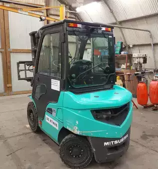 Dízel targoncák 2023  Mitsubishi FD25P3 (2)