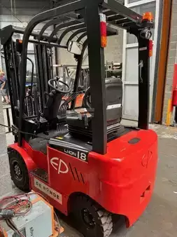 Electric - 4 wheels 2023  EP Equipment EFL181 (2)