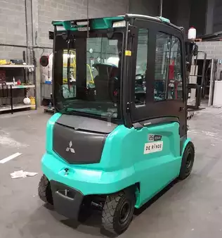 Eléctrica de 4 ruedas 2024  Mitsubishi FB25AN-SP (2)