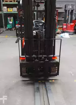 Eléctrico - 3 rodas 2025  EP Equipment TCL101-T4300 (4)