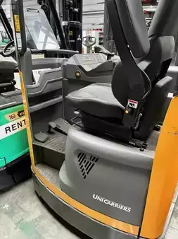 Carretilla retráctil 2019  Unicarriers UMS 160 (2)