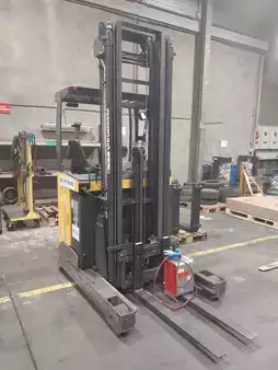 Carretilla retráctil 2021  Unicarriers UMS 160 (1)