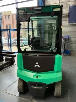 Eléctrica de 4 ruedas 2025  Mitsubishi FB25ACN-SP (3)