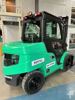 Wózki widłowe diesel 2025  Mitsubishi FD50CN3 (3)