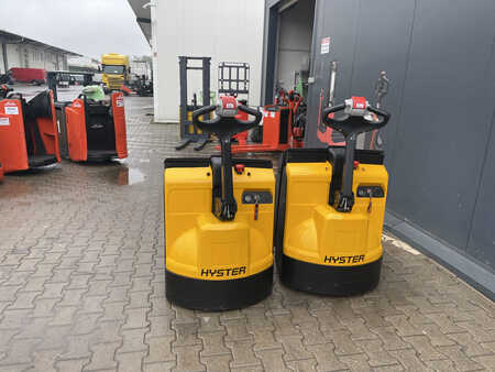 Electric Pallet Trucks Hyster p 1.6