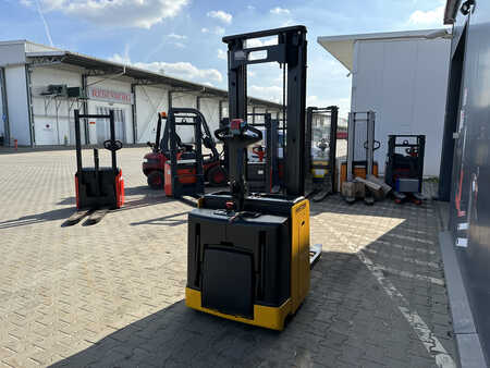 Pallet Stackers Hyster S 1.5S-38