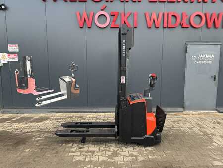 Pallet Stackers 2017  BT SWE 140 L  (3) 