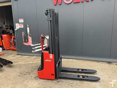 Stacker pedestre 2019  Linde L 10 (16)