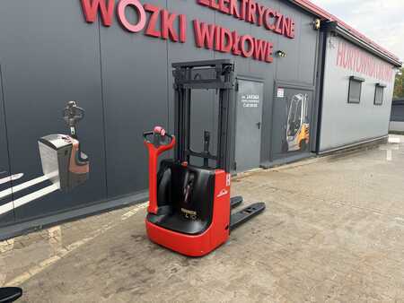 Stacker pedestre 2019  Linde L 10 (19)