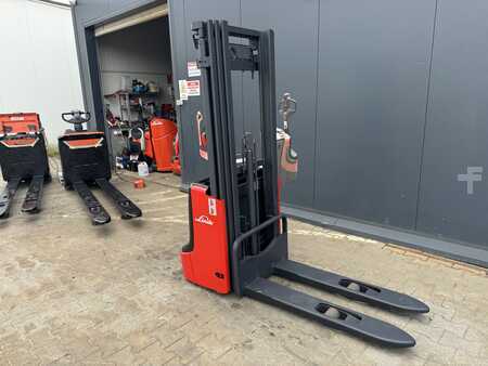 Stacker pedestre 2019  Linde L 10 (20)