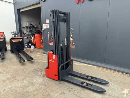 Stacker pedestre 2019  Linde L 10 (21)