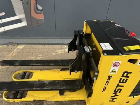 Warehouse Equipment 2017  Hyster S2.4HBE (17)