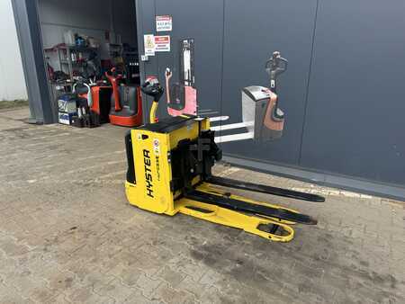 Warehouse Equipment 2017  Hyster S2.4HBE (19)